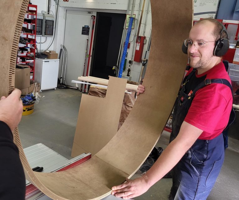 Tischler bei Boda Borg